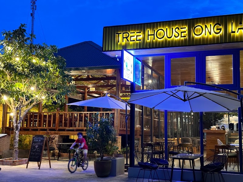 Tree House Phu Quoc Restaurant and Coffee