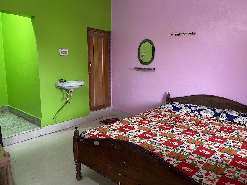 Hotel Ray Palace - Hotel Ray Palace, Infront of Sankaracharya, Manikarnika Sahi Rd, Swargadwar, Puri, Odisha 752001, India