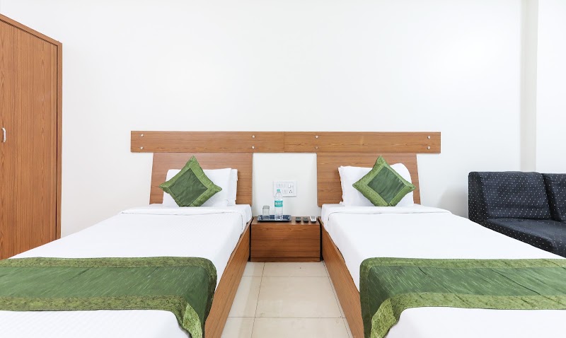 Treebo Omni Palace - Hotel in Indore - Treebo Omni Palace - Hotel in Indore 16-C, Ratlam Kothi Main Rd, South Tukoganj, Indore, Madhya Pradesh 452001, India