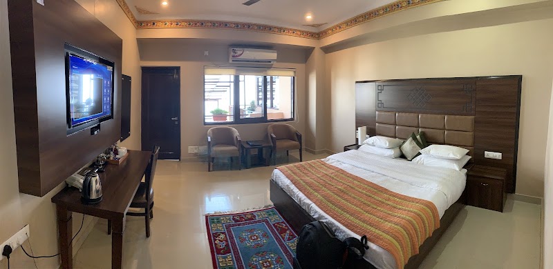 Hotel Norbu House - Hotel Norbu House Club House Road, 68MG+PHR, Thardhol Ling Rd, McLeod Ganj, Dharamshala, Himachal Pradesh 176215, India