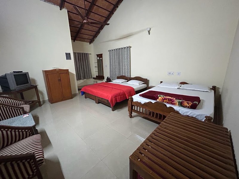 Prashanth Home Stay - Prashanth Home Stay MG Rd, opposite Gandhi Maidan, near Hotel New Rajdarshan, Stuart Hill, Madikeri, Karnataka 571201, India