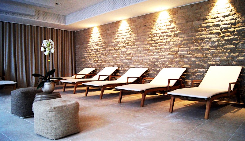 Crowne Plaza Zurich by IHG - Crowne Plaza Zurich by IHG Badenerstrasse 420, 8040 Zürich, Switzerland