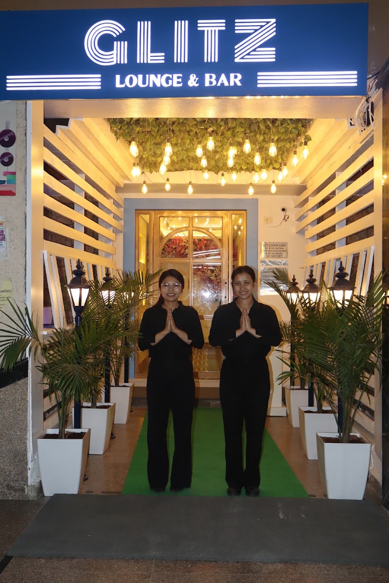 Glitz Lounge & Bar | best restaurant in Dwarka| Rooftop cafe in Dwarka
