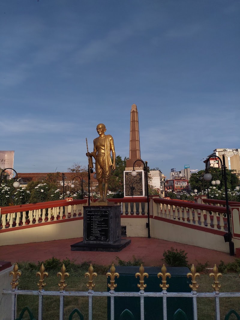 Gandhi Square - Gandhi Square, Old Bank Rd, Devaraja Mohalla, Mandi Mohalla, Mysuru, Karnataka 570001, India