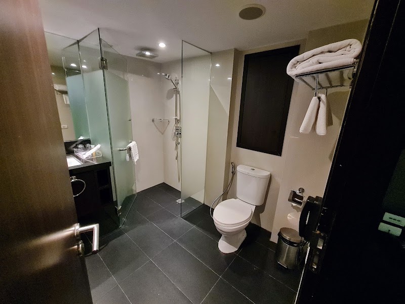 Hotel Royal Bangkok - Hotel Royal Bangkok 3 Floor, Room 302, 421/4 Yaowarat Rd, Khwaeng Samphanthawong, Khet Samphanthawong, Krung Thep Maha Nakhon 10100, Thailand