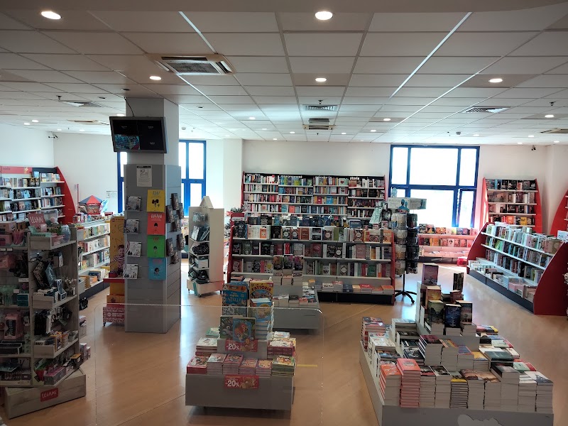 Giunti al Punto Librerie - Giunti al Punto Librerie, Pascione c/o Centro Commerciale Al Magnifico, Via Setteponti, 2 - Loc, 52100 Arezzo AR, Italy