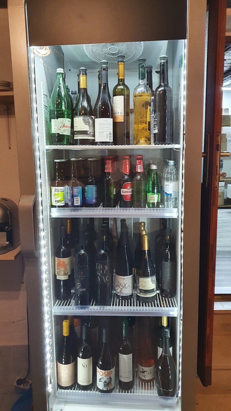 Bokar Wine Bar - Bokar Wine Bar, Ul. Sv Roka 15, 20260, Korčula, Croatia