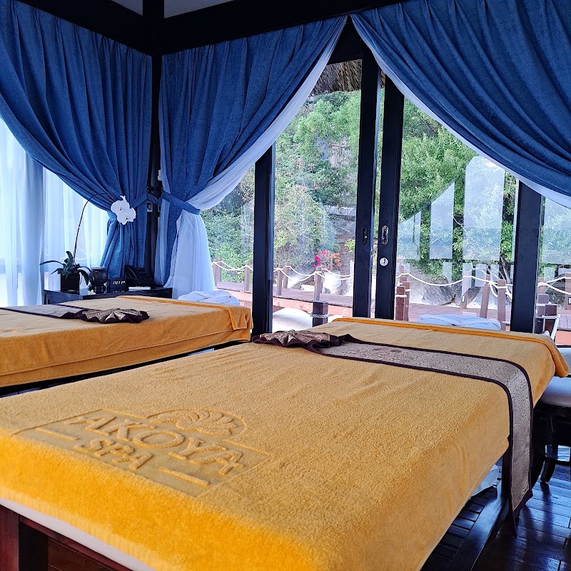 Vinpearl Luxury Nha Trang - Vinpearl Luxury Nha Trang, Hon Tre Island, Vinh Nguyen Ward Nha Trang City, Nha Trang, Khánh Hòa 650000, Vietnam