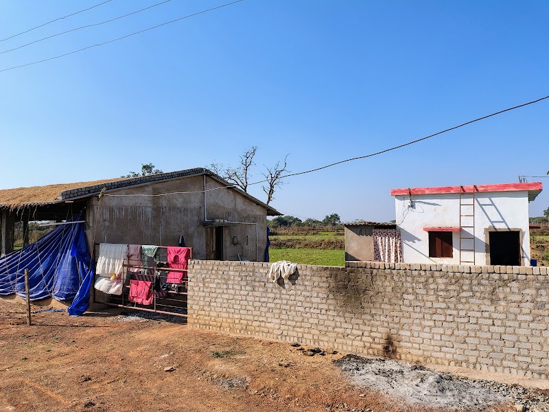 Itwara Bai poultry farm Mudhipar - Itwara Bai poultry farm Mudhipar, Toll gate, raigarh highway road, Mudhipar, Bilaspur, Chhattisgarh 495220, India