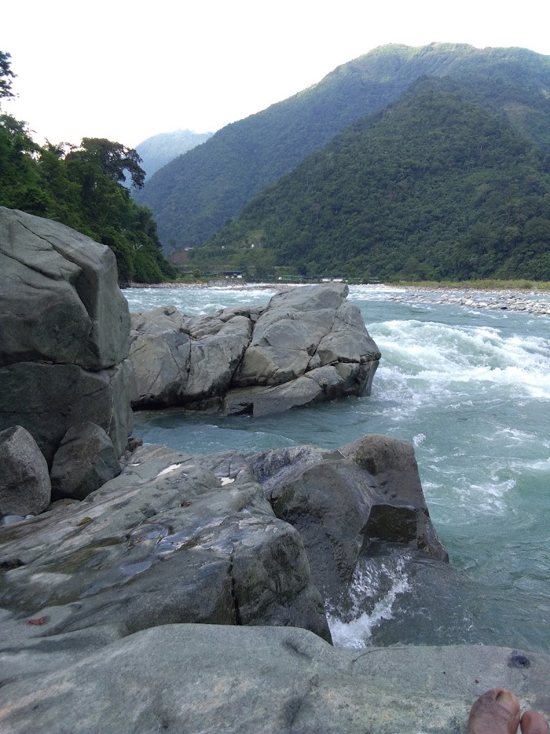 Hayuliang - Hayuliang 792104
