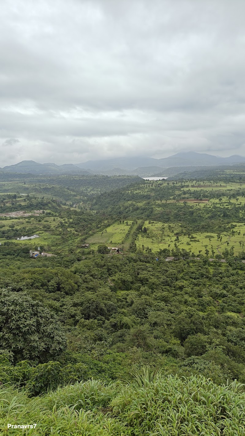 Saputara Table Point End Hill View - Saputara Table Point End Hill View HP9W+WJR secret point, Hatgad, Maharashtra 422211, India