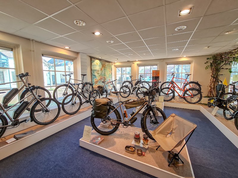 SAINT CHRISTOPHER Santos World Store - SAINT CHRISTOPHER Santos World Store, Hoofdstraat 47 D, 7213 CR Gorssel, Netherlands