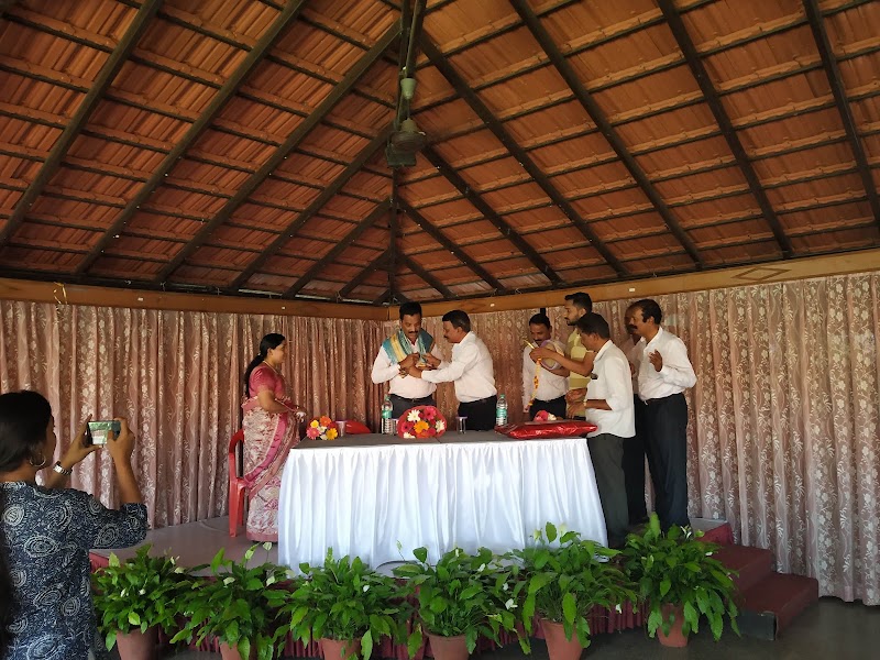 The Roost - Non vegetarian Family Restaurant - The Roost - Non vegetarian Family Restaurant 8JH4+5PQ, Hunsur Rd, Vijayanagar 4th Stage, Hinkal, Ilavala Hobli, Hutagalli, Karnataka 570030, India