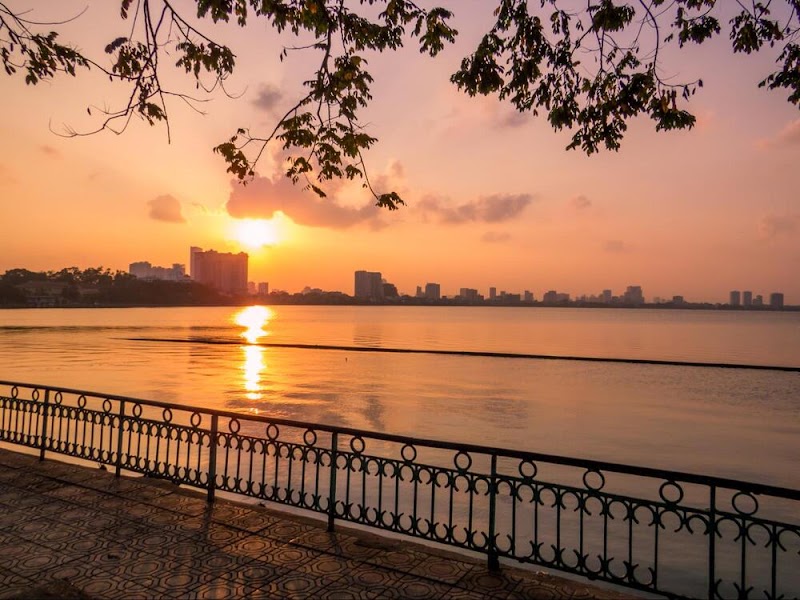 West Lake - West Lake West Lake, Tay Ho, Ha Noi, Vietnam