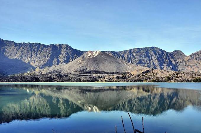 Rinjani trekking info - Rinjani trekking info, Senaru, Bayan, North Lombok Regency, West Nusa Tenggara 83354, Indonesia
