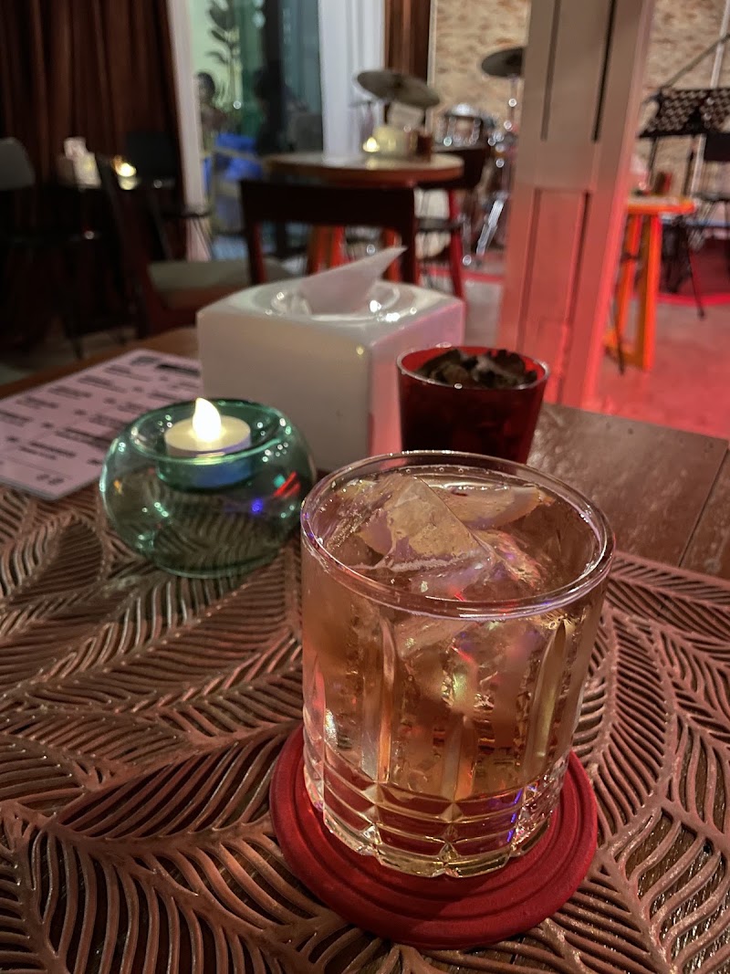 Bangkok Mojo * Music Lovers' Club - Bangkok Mojo * Music Lovers' Club, 1103 ถ. เจริญกรุง Khwaeng Si Phraya, Khet Bang Rak, Krung Thep Maha Nakhon 10500, Thailand