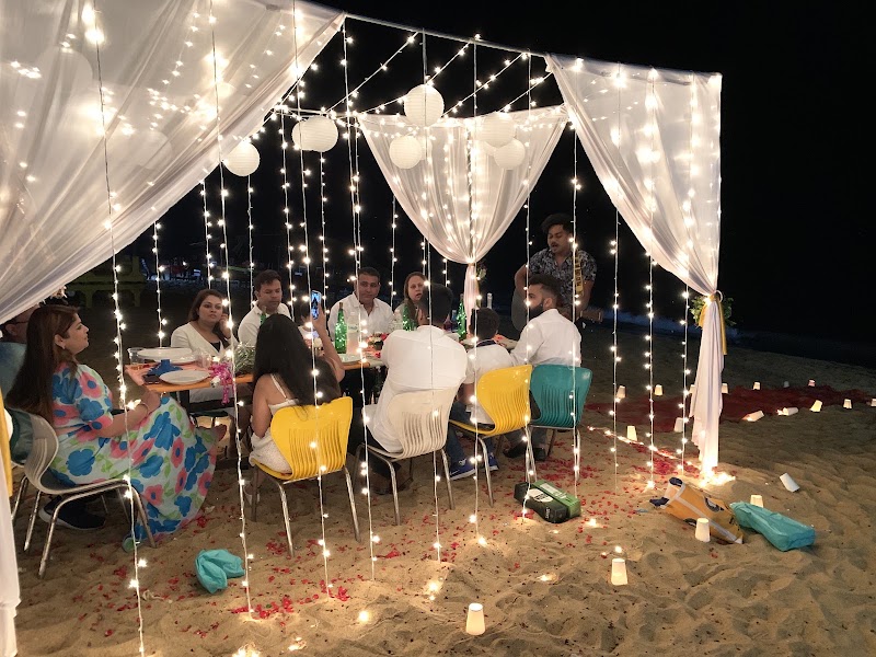 Sea Rock Beach Shack - Multi Cusino - Sea Rock Beach Shack - Multi Cusino GQ87+C8J, Candolim, Goa 403515, India
