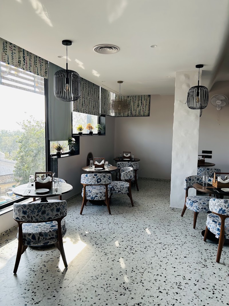 Mahaanna Restaurant - Mahaanna Restaurant 3rd Floor, Shaurya Greens, GE Road, Ganjpara, Durg, Chhattisgarh 491001, India