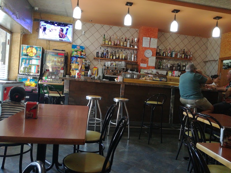 Bar Restaurant La Paradeta - Bar Restaurant La Paradeta 08917 Badalona, Barcelona, Spain