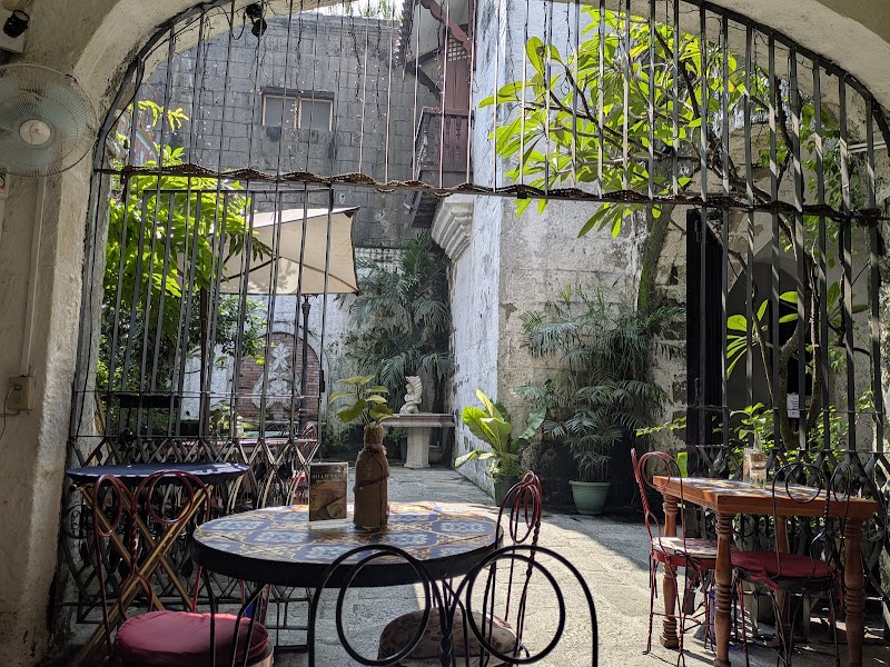 Plaza San Luis Complex - Plaza San Luis Complex, HXQG+V52, General Luna St, Intramuros, Manila, 1002 Metro Manila, Philippines