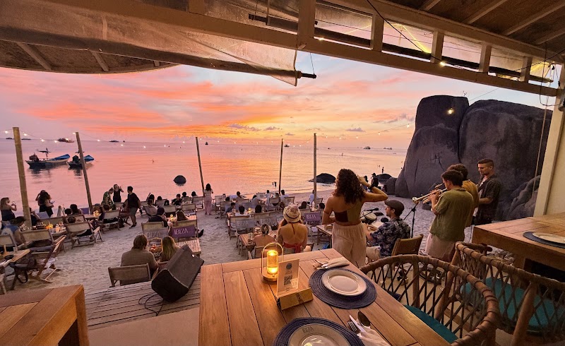 IBIZA BEACH CLUB RESTAURANT & HOTEL - IBIZA BEACH CLUB RESTAURANT & HOTEL, 3, 46, Tambon Ko Tao, Amphoe Ko Pha-ngan, Chang Wat Surat Thani 84360, Thailand