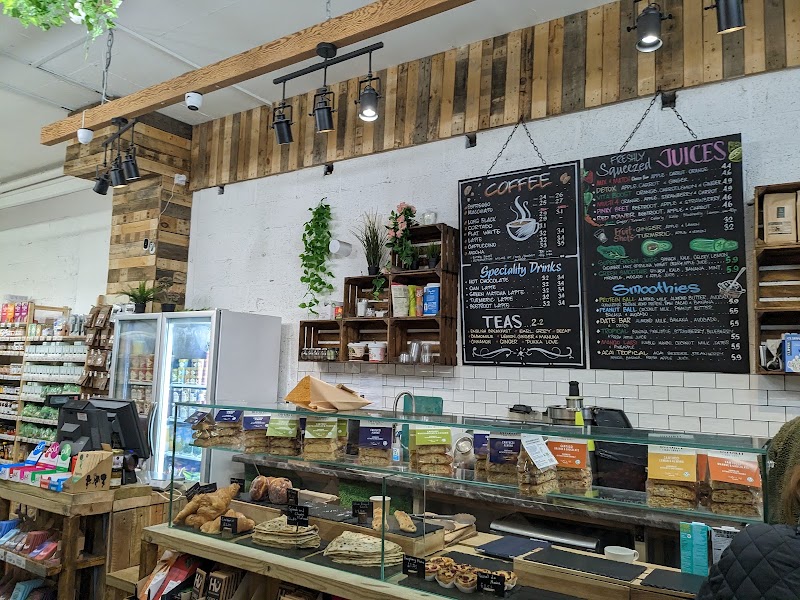 Regent's Natural - Regent's Natural, 1, 1 Chester Gate, Albany St, London NW1 4BU, UK