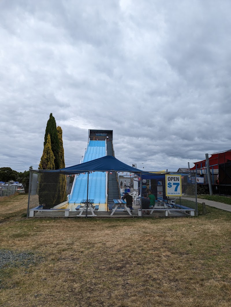 Nelson Fun Park - Mini Golf, Bumper Boats, Laser Tag, Go Karts, Trampoline Park & Hydroslide - Nelson Fun Park - Mini Golf, Bumper Boats, Laser Tag, Go Karts, Trampoline Park & Hydroslide, 40 Hounsell Circle, Tāhunanui, Nelson 7011, New Zealand