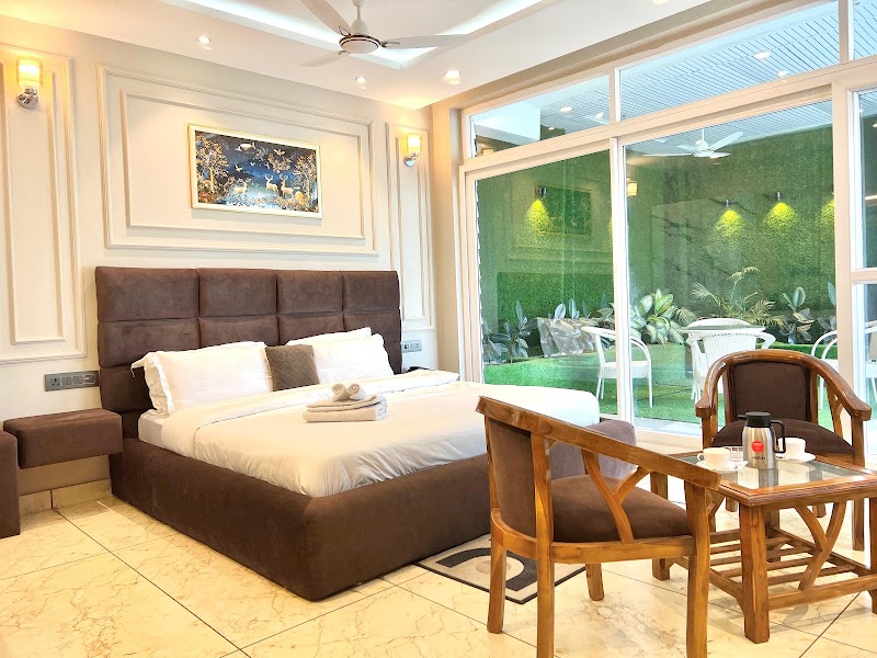 Hilltop Heaven Kasauli By Elvora Hotels & Resorts - Hilltop Heaven Kasauli By Elvora Hotels & Resorts Kasauli, Himachal Pradesh 173204, India
