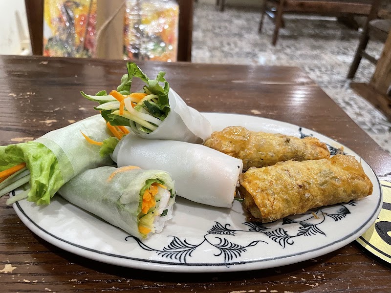 MẸT Vietnamese restaurant & Vegetarian Met 4 - MẸT Vietnamese restaurant & Vegetarian Met 4 34 P. Gia Ngư, Hàng Bạc, Hoàn Kiếm, Hà Nội, Vietnam