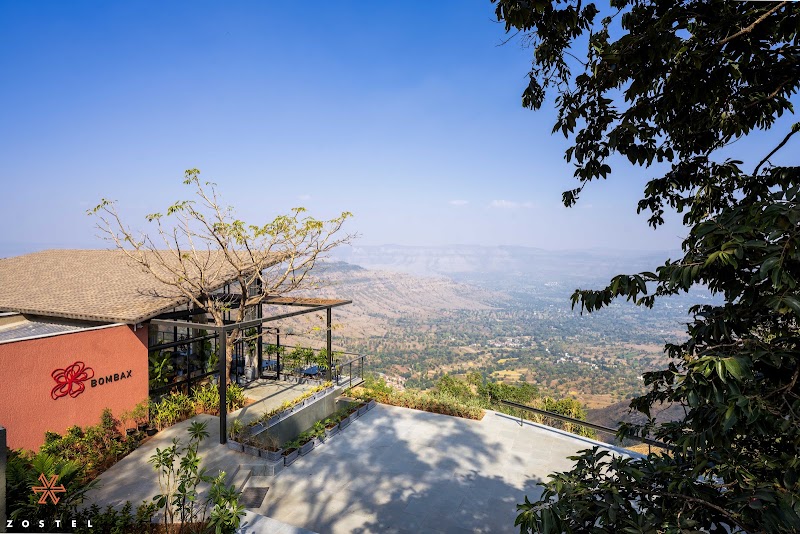 Zostel Plus Panchgani - Zostel Plus Panchgani Wai-Panchgani Rd, Main Road, Dandeghar, Maharashtra 412805, India
