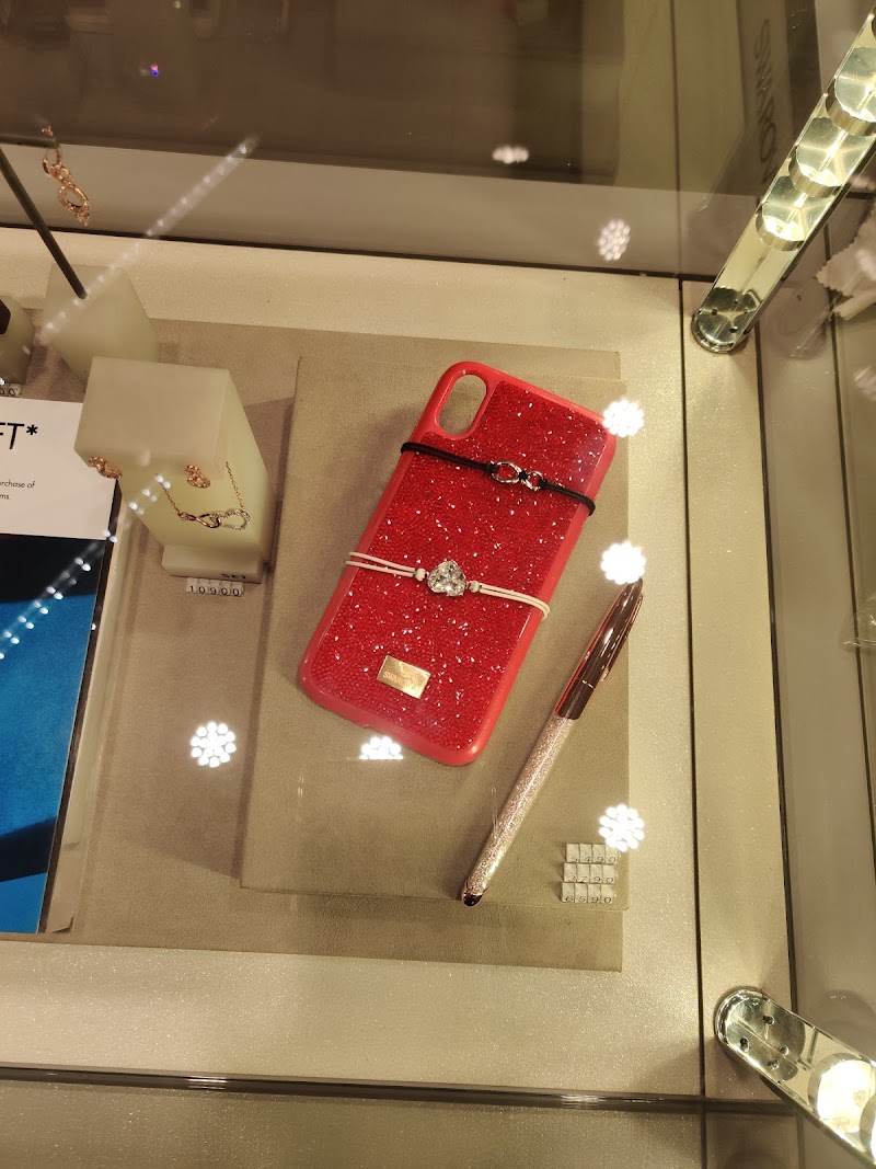 Swarovski - Swarovski G - 57, NH 48, Ambience Island, Nathupur, Sector 24, Gurugram, Haryana 122010, India