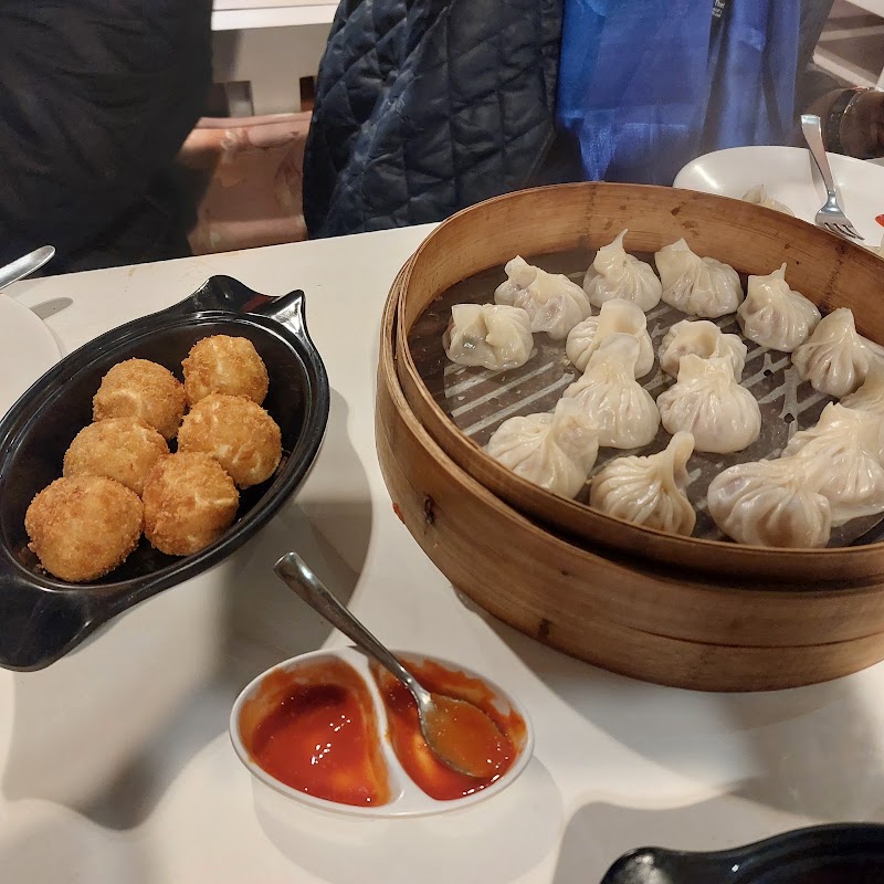 Shuffle Momos (Delivery Only) - Shuffle Momos (Delivery Only) Metropoint, Tadong, Gangtok, Sikkim 737102, India