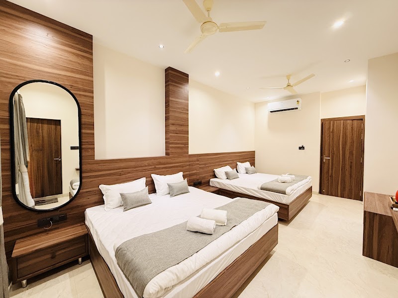 MANGALA HOME STAY - MANGALA HOME STAY 93-A, Vivekanand Colony, Sindhi Colony, Ujjain, Madhya Pradesh 456010, India
