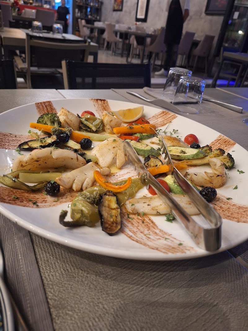 Restaurant Bujar - Restaurant Bujar, Rruga Murat Tërbaçi, Vlora, Albania