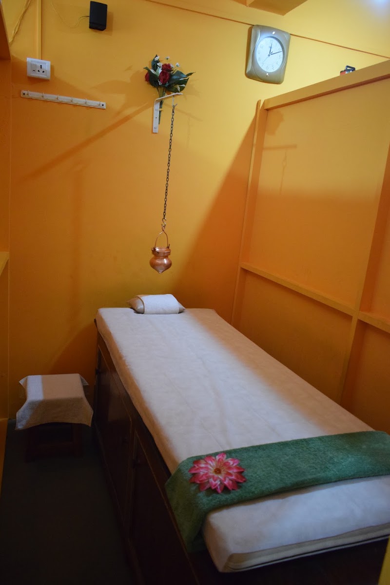 Ayurvedic Massage Treatment - Ayurvedic Massage Treatment health centre, vadi, behind candolim, near lemon tree beach resort, Candolim, Goa 403515, India