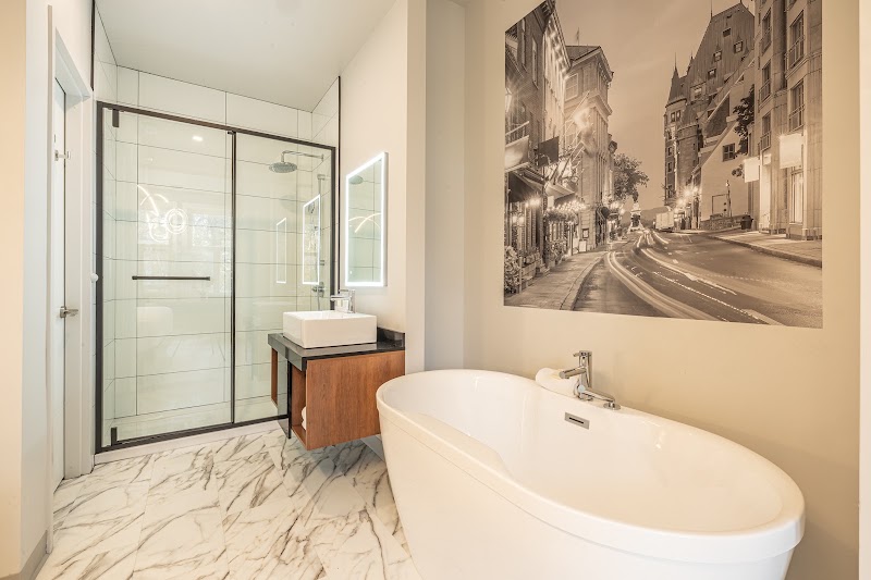 Hôtel Manoir Vieux-Québec - Hôtel Manoir Vieux-Québec, 6 Rue de la Porte, Québec, QC G1R 4M9, Canada