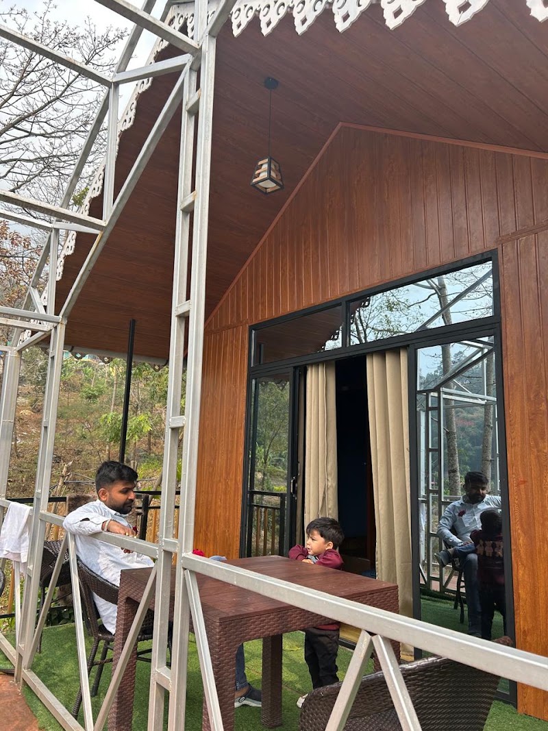 Bagaicha Farmstay - Bagaicha Farmstay Rohini Tea Garden SiruBari, mtr From Bagaicha restaurant, 1km From Rohini Toll Gate 400, Subash Ghisingh Marg, Kurseong, Rohini Tea Garden, West Bengal 734203, India
