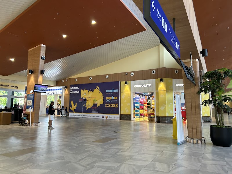 Langkawi International Airport - Langkawi International Airport Padang Mat Sirat Pulau Langkawi, 07100 Langkawi, Kedah, Malaysia