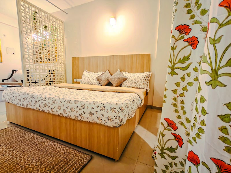 VHI STAYS - VHI STAYS, Omaxe Eternity, Vrindavan, Sunrakh Bangar, Uttar Pradesh 281121, India