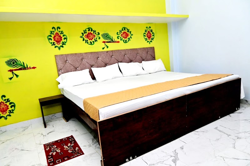 Kisori kripa home stay - Kisori kripa home stay Agargada choraha swargdwar, Swarg Dwar, Theri Bazar, Ayodhya, Uttar Pradesh 224123, India