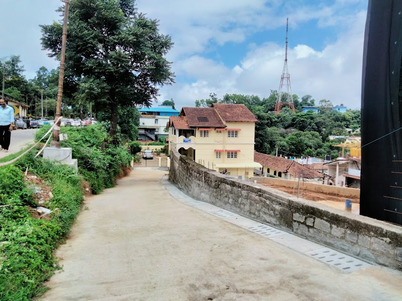Prashanth Home Stay - Prashanth Home Stay MG Rd, opposite Gandhi Maidan, near Hotel New Rajdarshan, Stuart Hill, Madikeri, Karnataka 571201, India