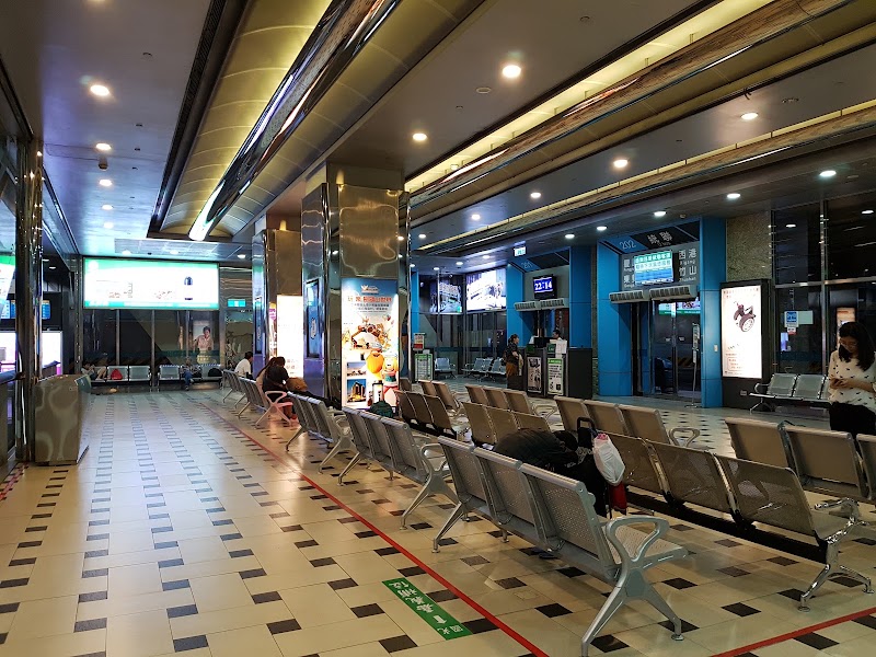 Taipei Bus Station - Taipei Bus Station, 103, Taiwan, Taipei City, Datong District, Section 1, Shimin Blvd, 209號No. 10351