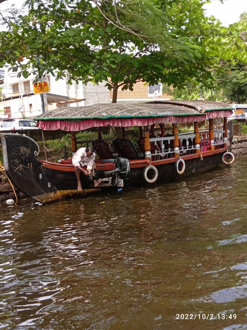 Alappuzha (Alleppey) - Alappuzha (Alleppey), Beach Rd, Kunnumpuram, Alappuzha, Keralam 688012, India