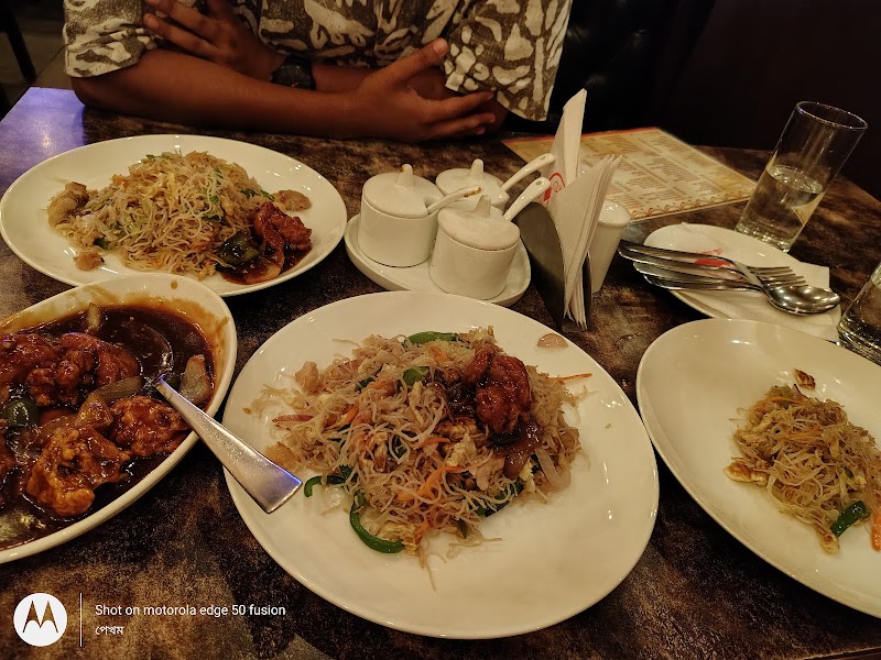 Hatari Restaurant - Hatari Restaurant, 113/1B, Rash Behari Ave, Dover Terrace, Gariahat, Kolkata, West Bengal 700029, India
