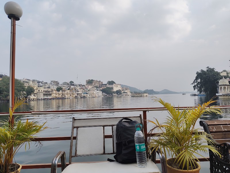 The Royal Lake View Villa - The Royal Lake View Villa, 39, Bagor Ki Haveli, Panch Devri Marg, near Hanuman Ghat, Outside Chandpole, Ambamata, Udaipur, Rajasthan 313004, India