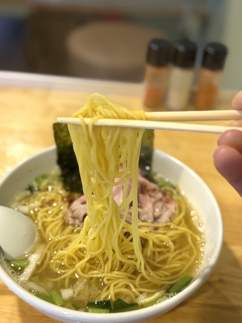 MATSUYOSHI DAIHANTEN (Former name GANKO RAMEN 18) - MATSUYOSHI DAIHANTEN (Former name GANKO RAMEN 18), 4-chōme-7-20 Tenjinbashi, Kita Ward, Osaka, 530-0041, Japan