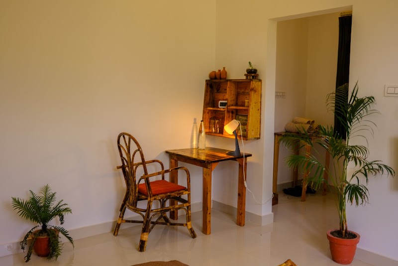 The Jungalow by AVVAs Stays - The Jungalow by AVVAs Stays Learn Well School, Road, Chaugan, Bir, Himachal Pradesh 176077, India