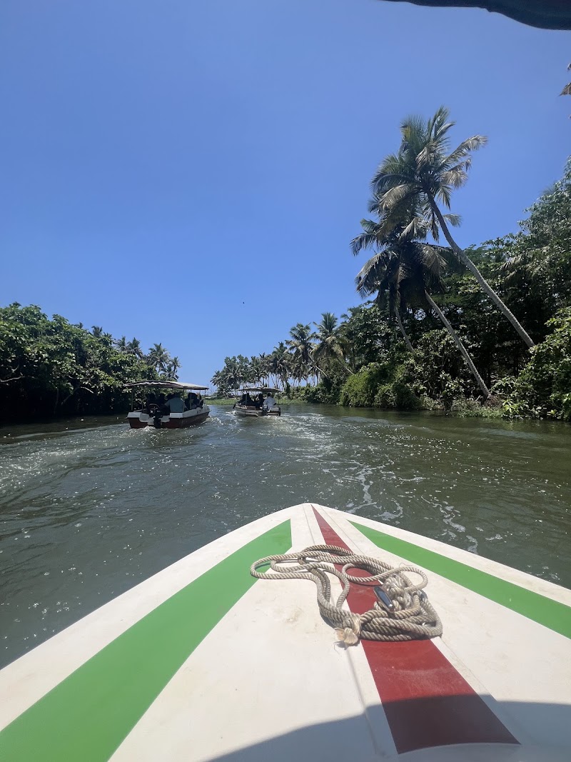 Poovar boat service - Poovar boat service 839C+38J, Poovar Island Beach Rd, Poovar, Kulathoor, Kerala 695525, India
