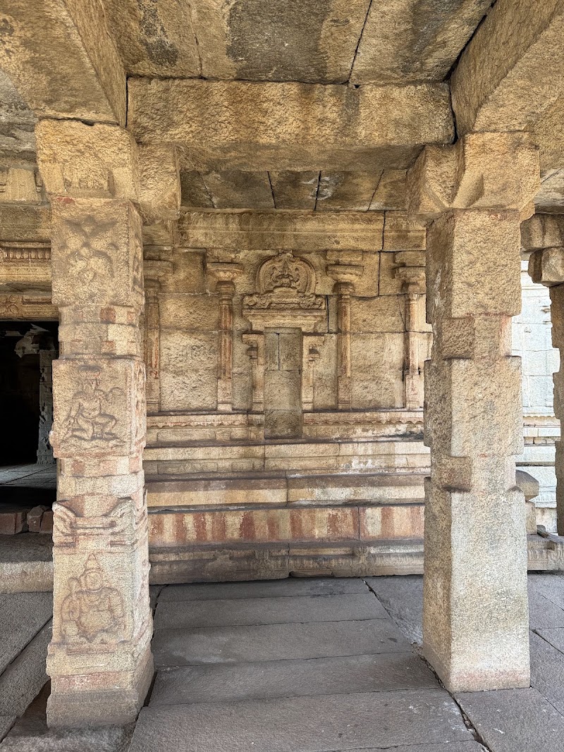 Octagonal Bath - Octagonal Bath, 8F8G+66H, Hampi, Kamalapura, Karnataka 583221, India