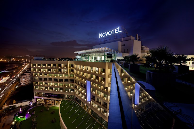 Novotel Visakhapatnam Varun Beach - Novotel Visakhapatnam Varun Beach, Beach Rd, Krishna Nagar, Maharani Peta, Visakhapatnam, Andhra Pradesh 530002, India